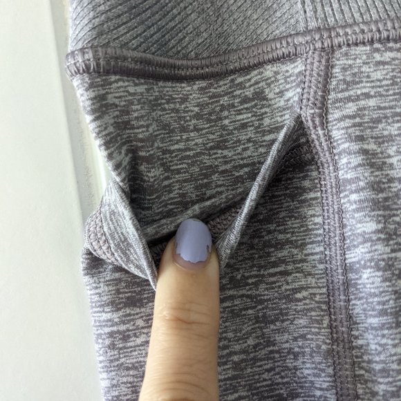 🌸 NWT Exhale Stash Pocket Heel Tight in SoftLuxe Size LP - Picture 9 of 11